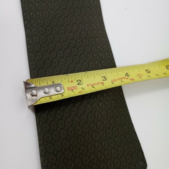 Rooster Mens 100% Silk Green Tie Geometric Design Screencore - Picture 8 of 10